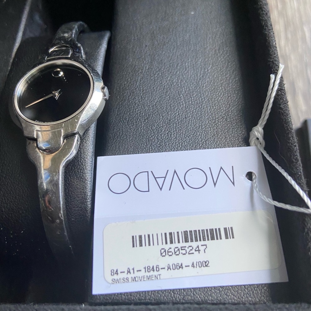 HP🎉MOVADO Stainless Steel Black Face Bangle Watch ⚡️Flash Sale⚡️ - Picture 4 of 16